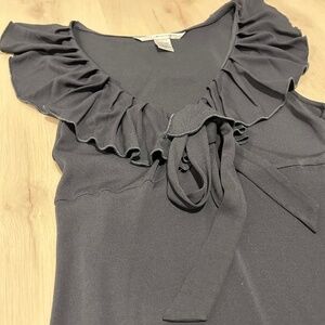 Diane Von Furstenberg Size 10 Gray Knee Length Low Cut Sleeveless Dress